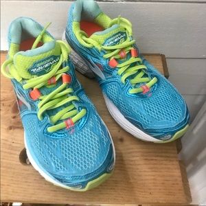 Brooks Running Shoes Tennis shoes